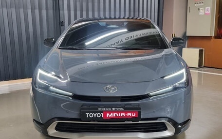 Toyota Prius IV XW50, 2023 год, 3 321 392 рублей, 2 фотография