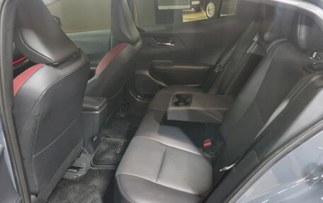 Toyota Prius IV XW50, 2023 год, 3 321 392 рублей, 16 фотография