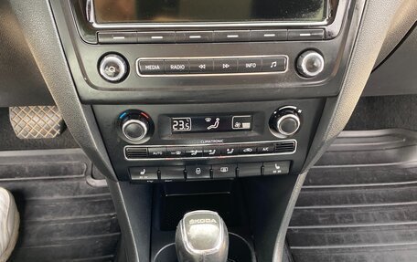 Skoda Rapid I, 2015 год, 1 100 000 рублей, 14 фотография