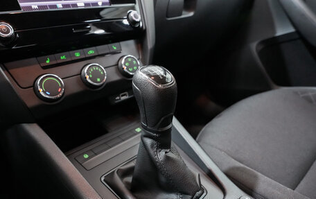 Skoda Octavia, 2018 год, 1 695 000 рублей, 17 фотография