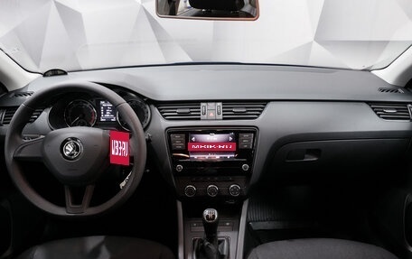 Skoda Octavia, 2018 год, 1 695 000 рублей, 11 фотография