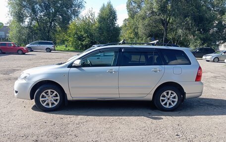 Toyota Corolla, 2004 год, 550 000 рублей, 2 фотография