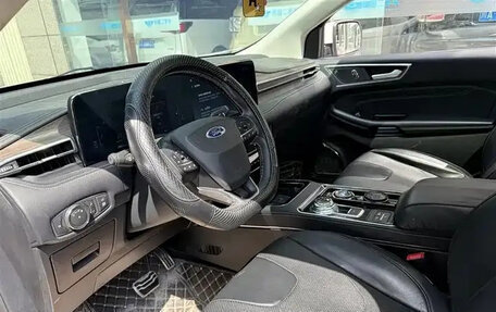 Ford Edge II рестайлинг, 2022 год, 2 140 000 рублей, 7 фотография