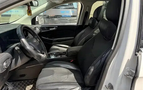 Ford Edge II рестайлинг, 2022 год, 2 140 000 рублей, 8 фотография