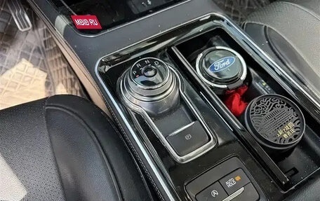 Ford Edge II рестайлинг, 2022 год, 2 140 000 рублей, 13 фотография