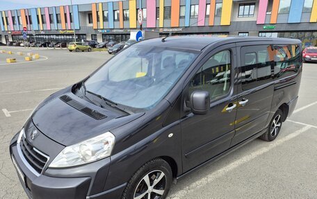 Peugeot Expert II, 2016 год, 1 390 000 рублей, 2 фотография