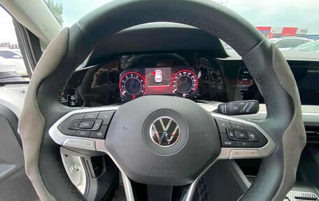 Volkswagen Golf VIII, 2021 год, 1 650 000 рублей, 10 фотография