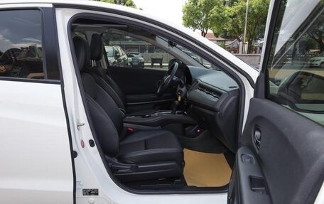 Honda Vezel, 2022 год, 1 358 000 рублей, 21 фотография