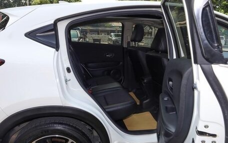 Honda Vezel, 2022 год, 1 358 000 рублей, 24 фотография