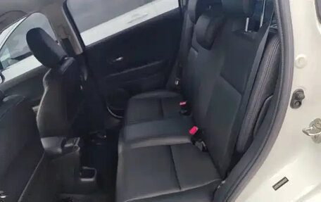 Honda Vezel, 2017 год, 1 228 000 рублей, 8 фотография