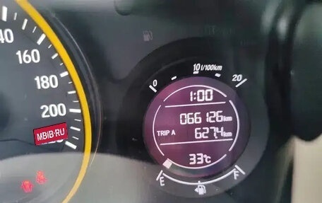 Honda Vezel, 2017 год, 1 228 000 рублей, 7 фотография