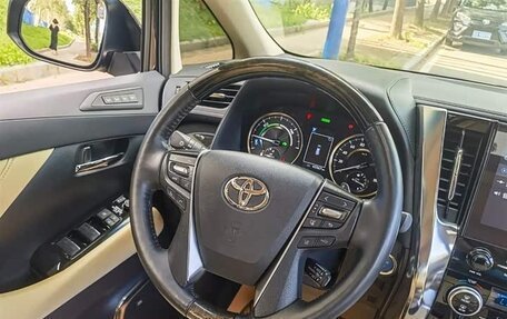 Toyota Alphard III, 2022 год, 4 680 888 рублей, 15 фотография