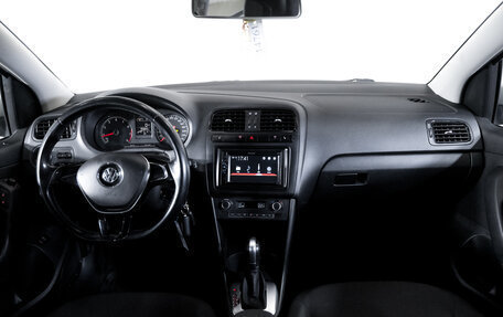Volkswagen Polo VI (EU Market), 2016 год, 1 199 000 рублей, 14 фотография