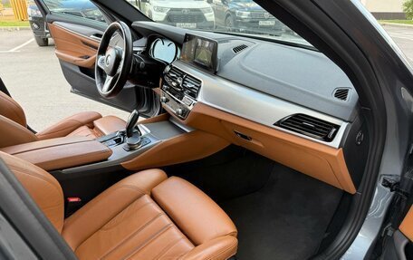BMW 5 серия, 2016 год, 3 990 000 рублей, 14 фотография
