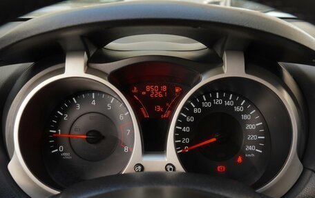 Nissan Juke II, 2012 год, 950 000 рублей, 12 фотография