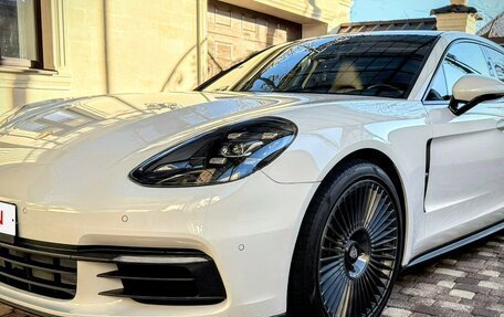 Porsche Panamera II рестайлинг, 2019 год, 7 200 000 рублей, 1 фотография