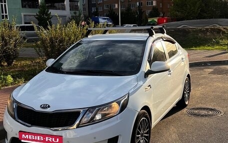 KIA Rio III рестайлинг, 2014 год, 950 000 рублей, 2 фотография