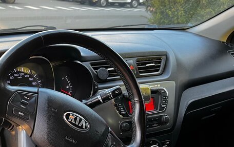 KIA Rio III рестайлинг, 2014 год, 950 000 рублей, 21 фотография