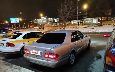 Mercedes-Benz E-Класс, 1998 год, 800 000 рублей, 14 фотография