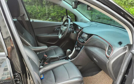 Chevrolet Trax, 2022 год, 1 030 000 рублей, 9 фотография