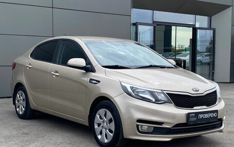 KIA Rio III рестайлинг, 2015 год, 919 000 рублей, 3 фотография