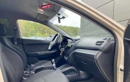 KIA Rio III рестайлинг, 2015 год, 919 000 рублей, 13 фотография