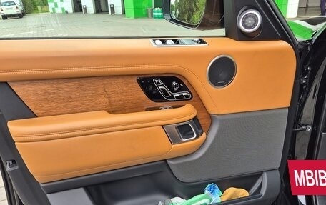 Land Rover Range Rover IV рестайлинг, 2021 год, 9 850 000 рублей, 22 фотография