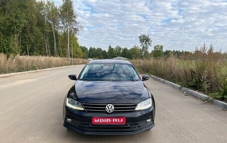 Volkswagen Jetta VI, 2016 год, 1 100 000 рублей, 1 фотография