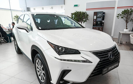 Lexus NX I, 2019 год, 3 250 000 рублей, 3 фотография