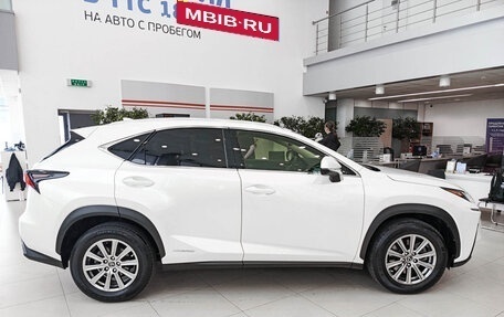 Lexus NX I, 2019 год, 3 250 000 рублей, 5 фотография