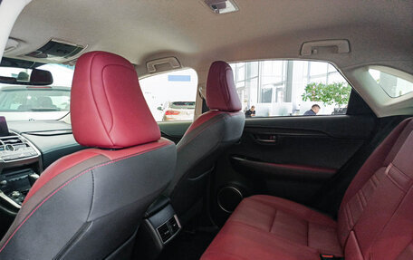 Lexus NX I, 2019 год, 3 250 000 рублей, 15 фотография