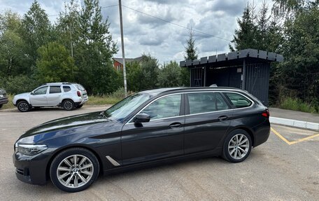 BMW 5 серия, 2022 год, 4 980 000 рублей, 4 фотография