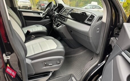 Volkswagen Multivan T6 рестайлинг, 2019 год, 5 700 000 рублей, 24 фотография