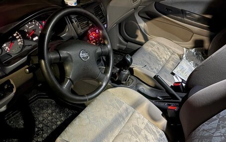 Nissan Almera, 2001 год, 165 000 рублей, 5 фотография