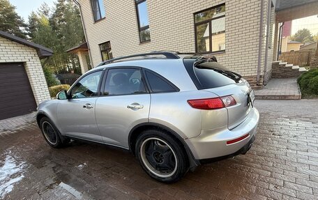 Infiniti FX I, 2005 год, 780 000 рублей, 4 фотография