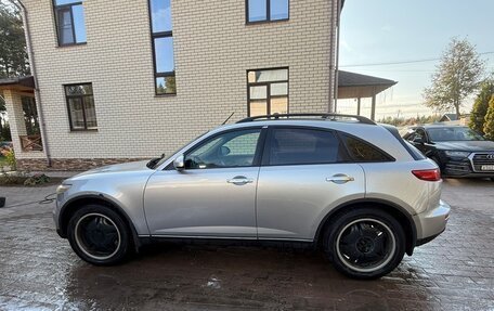 Infiniti FX I, 2005 год, 780 000 рублей, 3 фотография
