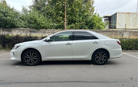 Toyota Camry, 2018 год, 2 500 000 рублей, 3 фотография