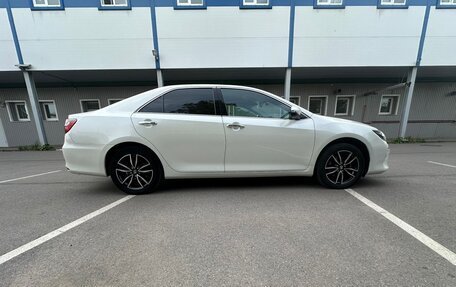 Toyota Camry, 2018 год, 2 500 000 рублей, 7 фотография