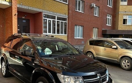 Dodge Journey I, 2012 год, 1 300 000 рублей, 3 фотография