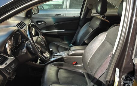 Dodge Journey I, 2012 год, 1 300 000 рублей, 8 фотография