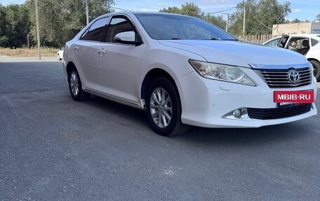 Toyota Camry, 2012 год, 1 700 000 рублей, 2 фотография