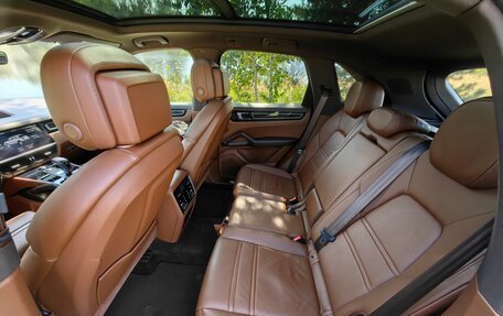 Porsche Cayenne III, 2019 год, 8 000 000 рублей, 6 фотография