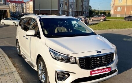 KIA Carnival III, 2019 год, 3 250 000 рублей, 3 фотография