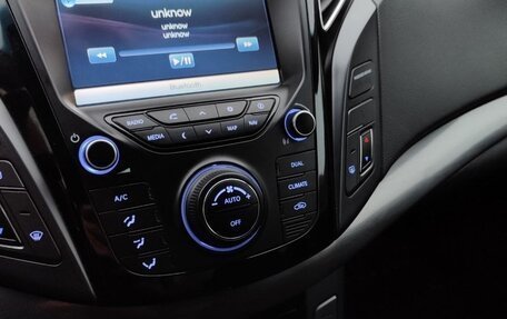 Hyundai i40 I рестайлинг, 2013 год, 1 360 000 рублей, 14 фотография