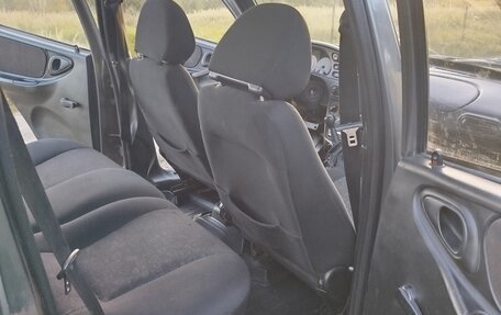 Chevrolet Niva I рестайлинг, 2006 год, 180 000 рублей, 6 фотография