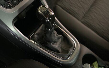 Opel Astra J, 2014 год, 900 000 рублей, 12 фотография
