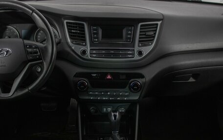 Hyundai Tucson III, 2018 год, 1 890 000 рублей, 14 фотография
