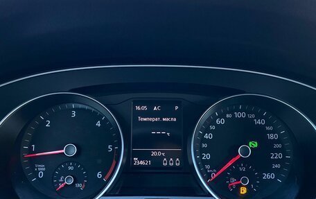 Volkswagen Passat B8 рестайлинг, 2017 год, 1 820 000 рублей, 17 фотография
