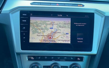 Volkswagen Passat B8 рестайлинг, 2017 год, 1 820 000 рублей, 16 фотография