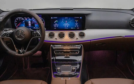 Mercedes-Benz E-Класс, 2021 год, 4 фотография
